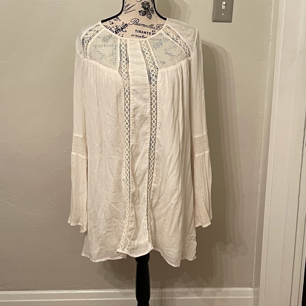 EUC Volcom cream boho dress or beach coverup